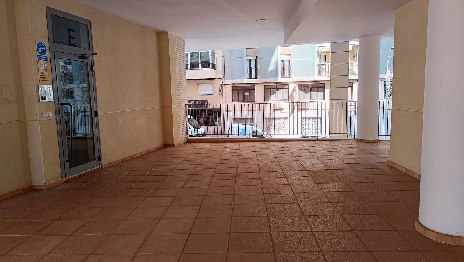 2 sovrum Lägenhet till salu i Calpe / Calp med pool garage - 335 000 € (Ref: 8948560)