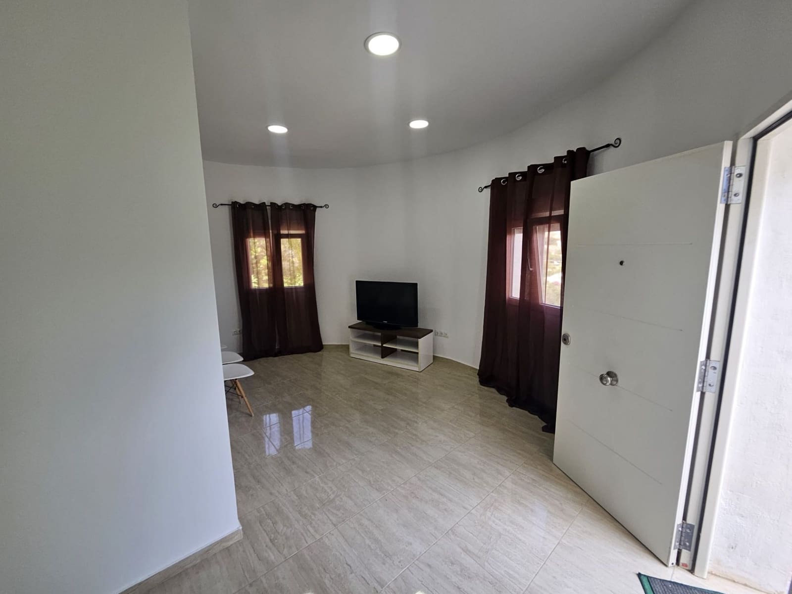 3 soverom Villa til salgs i Calpe / Calp med svømmebasseng garasje - € 460 000 (Ref: 9073187)