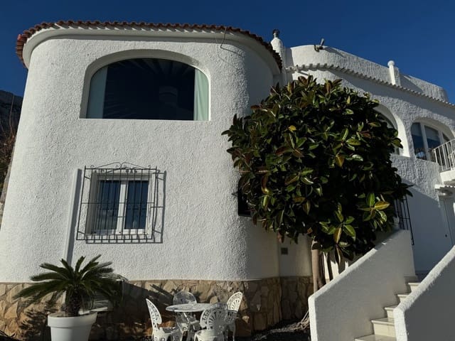 3 sovrum Villa till salu i Calpe / Calp med pool garage - 645 000 € (Ref: 9084955)