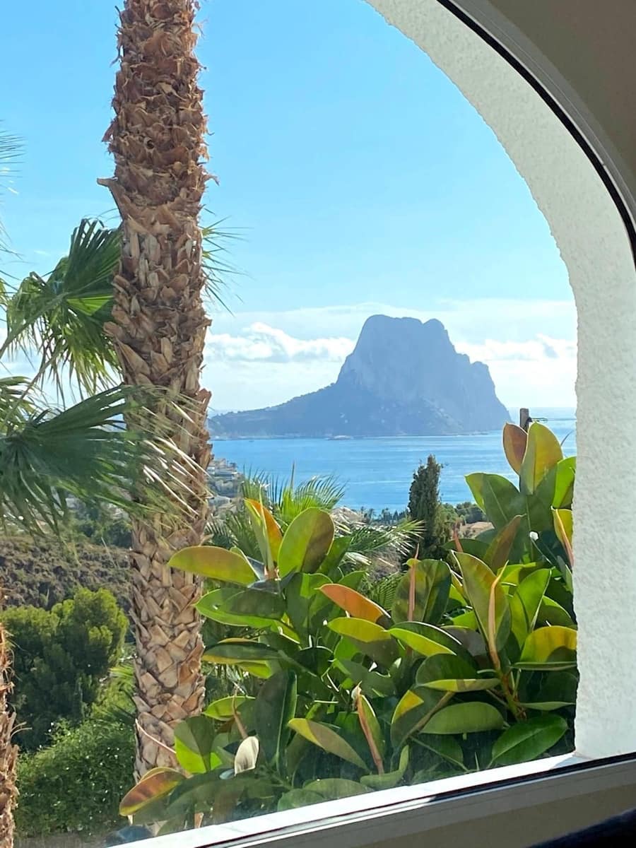 3 bedroom Villa for sale in Calpe / Calp with pool garage - € 645,000 (Ref: 9084955)