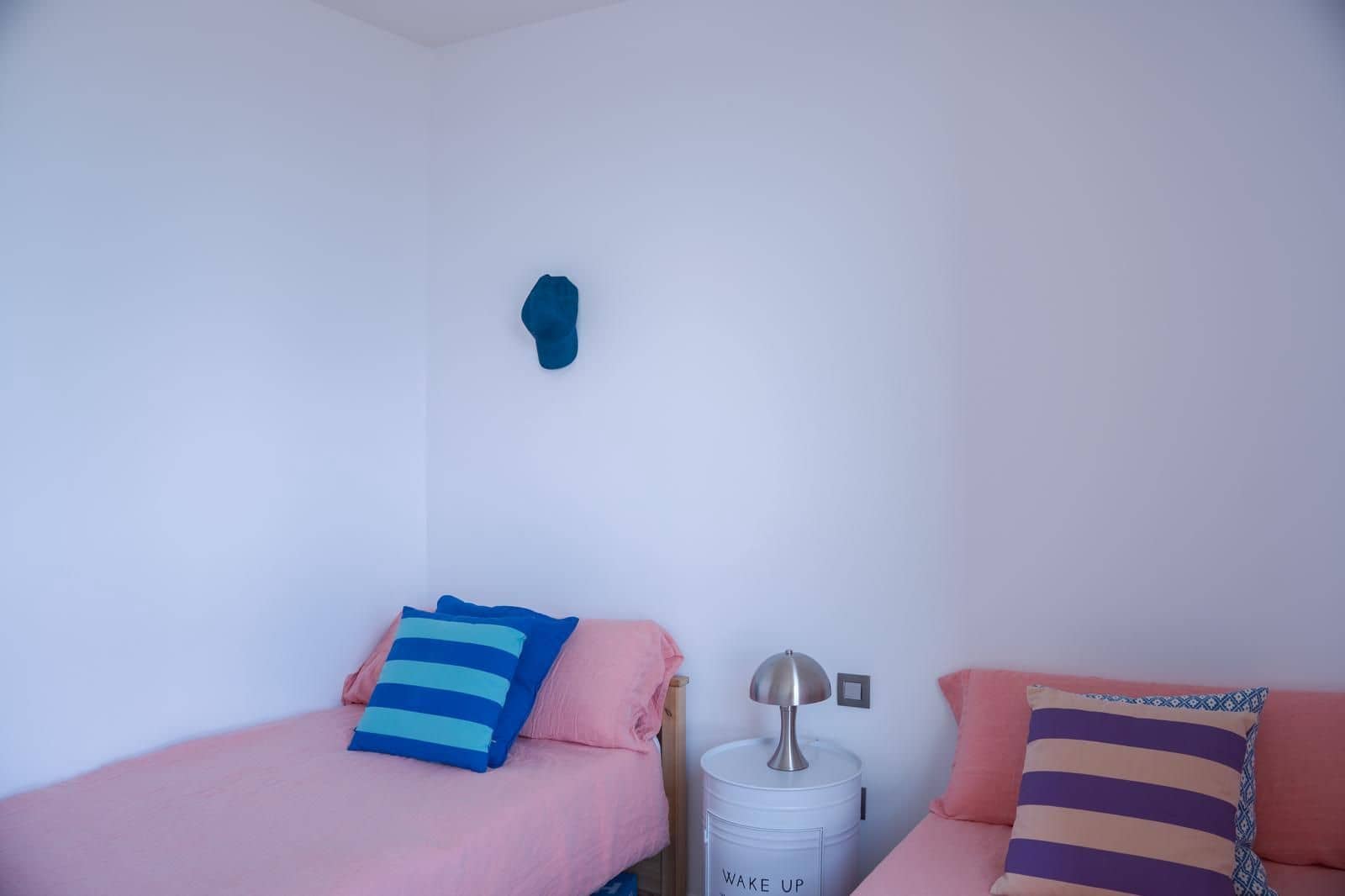 2 soverom Leilighet til salgs i Benidorm med svømmebasseng garasje - € 749 000 (Ref: 9108467)