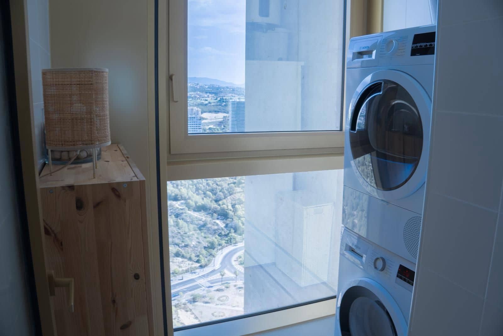 2 soverom Leilighet til salgs i Benidorm med svømmebasseng garasje - € 749 000 (Ref: 9108467)