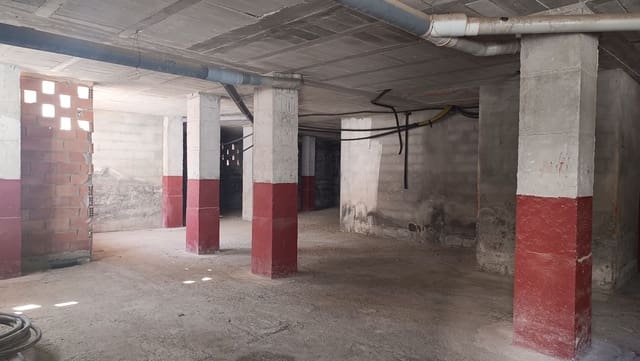 Commercial for sale in Calpe / Calp - € 600,000 (Ref: 9145262)