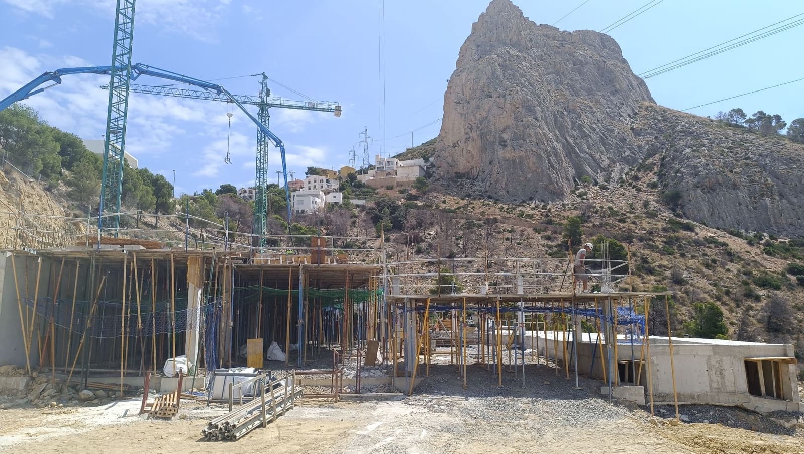 2 bedroom Apartment for sale in Calpe / Calp with pool garage - € 475,000 (Ref: 9173224)