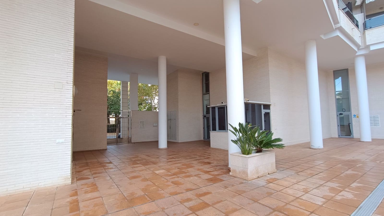 2 bedroom Apartment for sale in Calpe / Calp with pool garage - € 350,000 (Ref: 9202224)