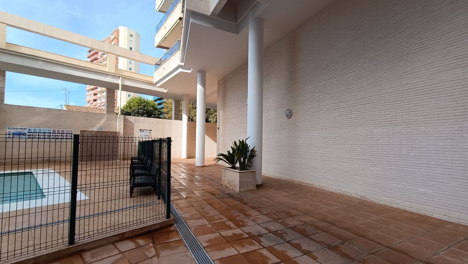 2 bedroom Apartment for sale in Calpe / Calp with pool garage - € 350,000 (Ref: 9202224)