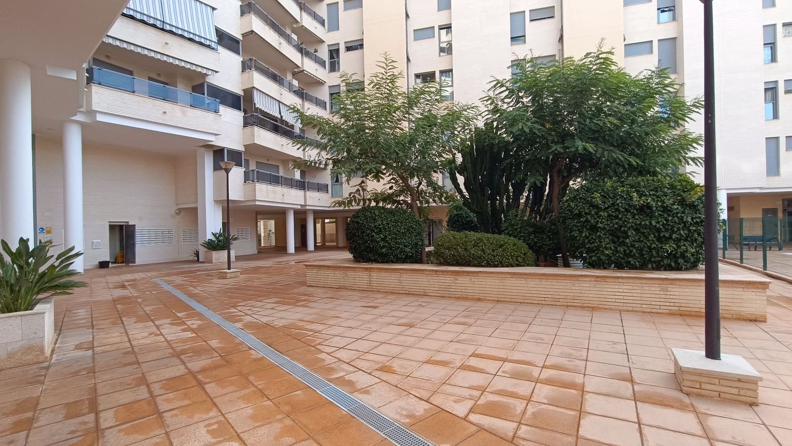 2 bedroom Apartment for sale in Calpe / Calp with pool garage - € 350,000 (Ref: 9202224)