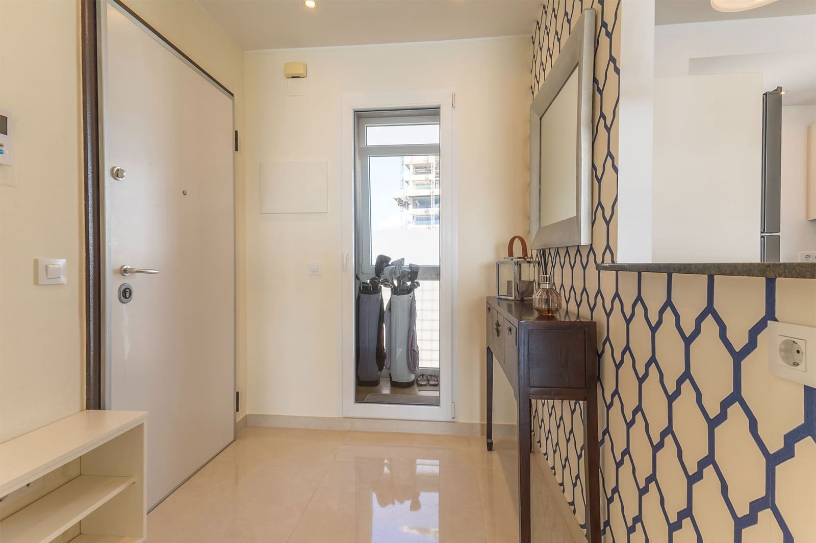 2 bedroom Apartment for sale in Calpe / Calp - € 875,000 (Ref: 9303099)