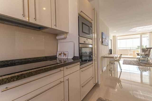 2 bedroom Apartment for sale in Calpe / Calp - € 875,000 (Ref: 9303099)