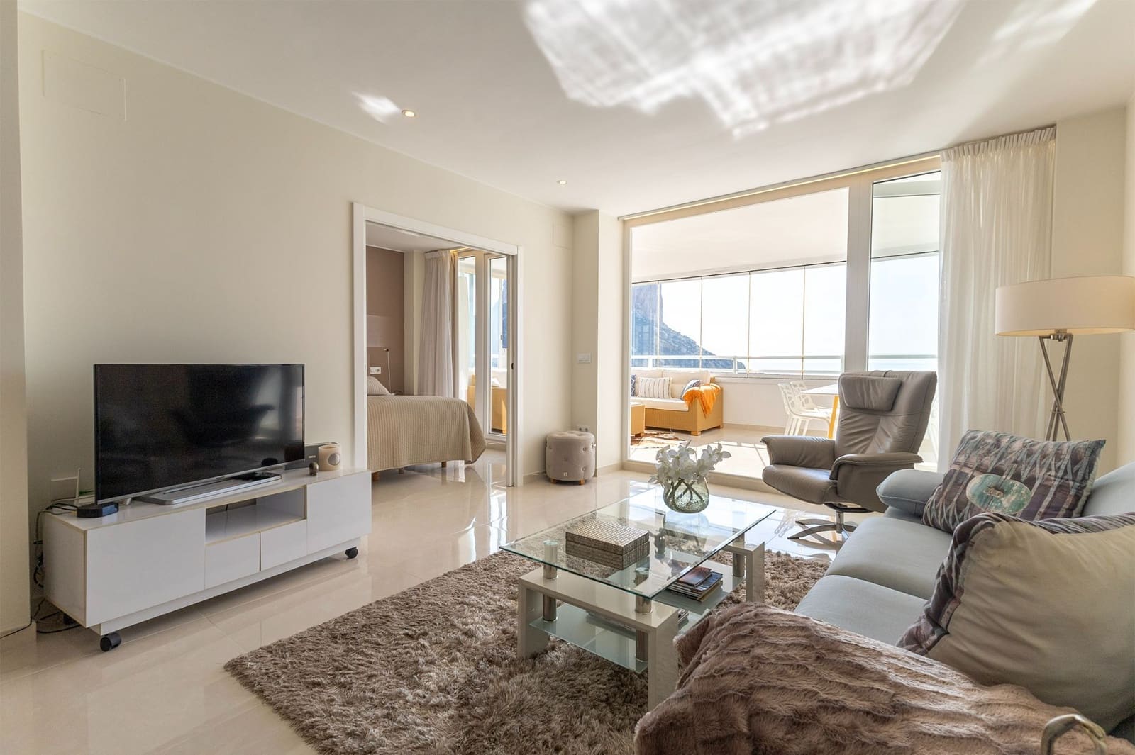 2 bedroom Apartment for sale in Calpe / Calp - € 875,000 (Ref: 9303099)