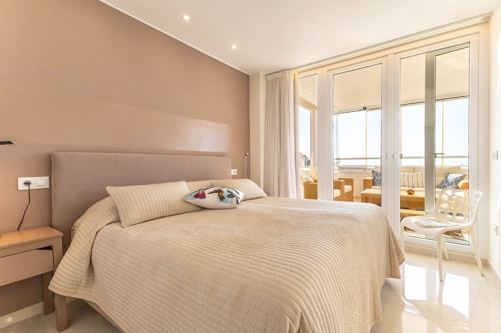 2 bedroom Apartment for sale in Calpe / Calp - € 875,000 (Ref: 9303099)