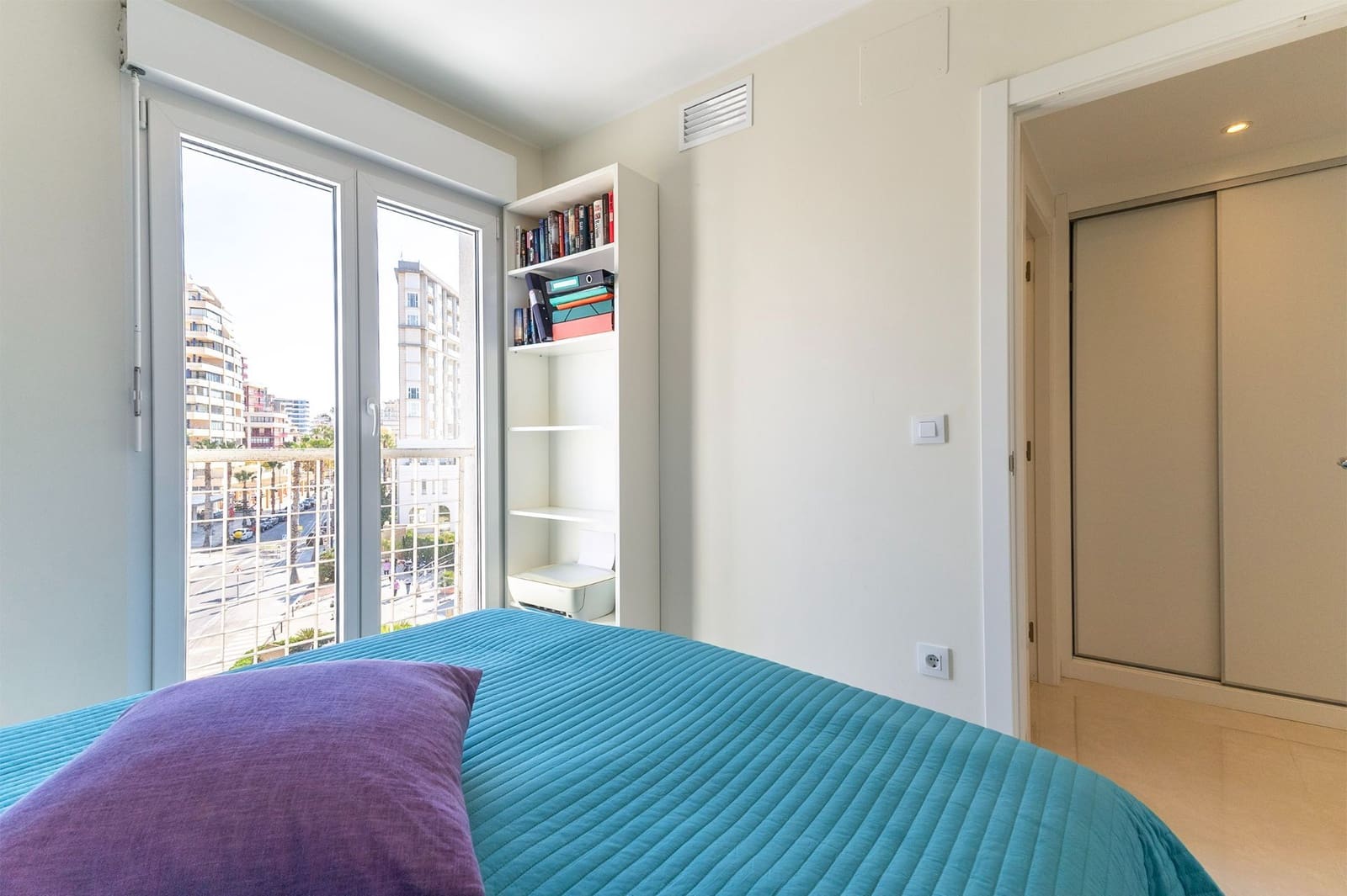 2 bedroom Apartment for sale in Calpe / Calp - € 875,000 (Ref: 9303099)