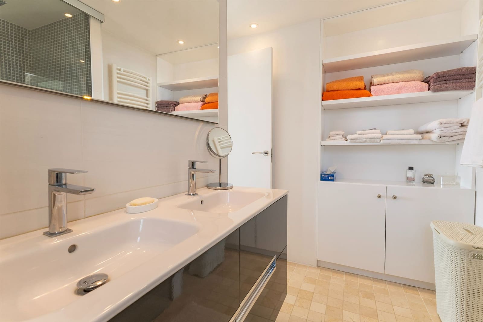 2 bedroom Apartment for sale in Calpe / Calp - € 875,000 (Ref: 9303099)