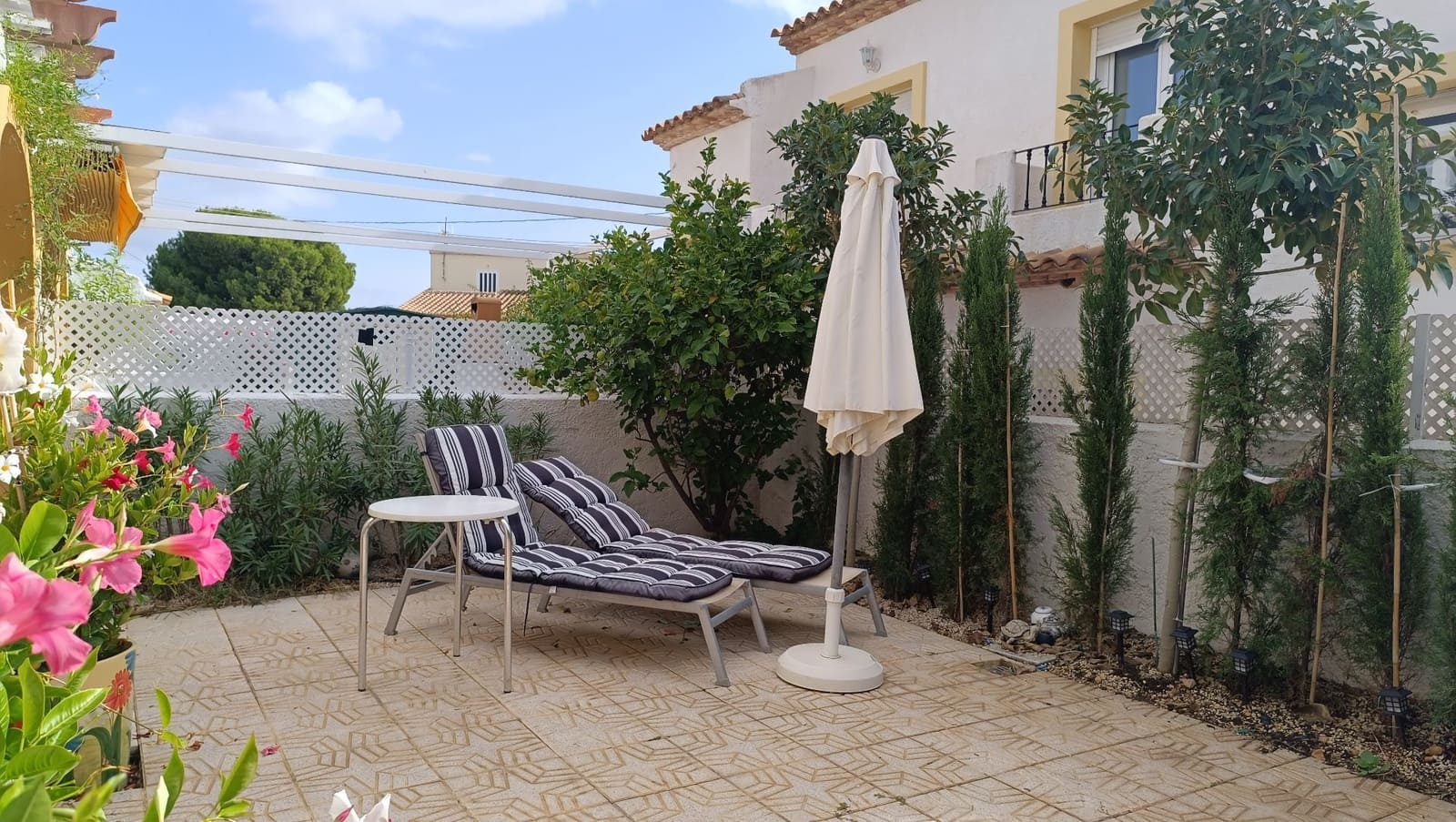 3 soveværelse Bungalow til salg i Calpe / Calp med swimmingpool garage - € 350.000 (Ref: 9326031)
