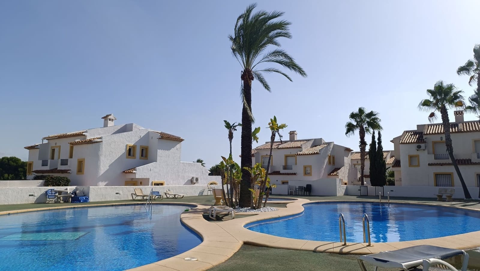 3 soveværelse Bungalow til salg i Calpe / Calp med swimmingpool garage - € 350.000 (Ref: 9326031)