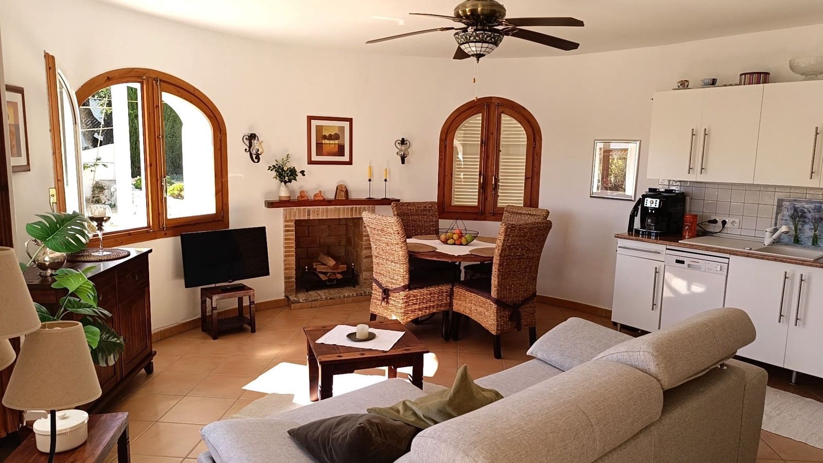 4 sovrum Villa till salu i Calpe / Calp med pool garage - 799 000 € (Ref: 9346932)