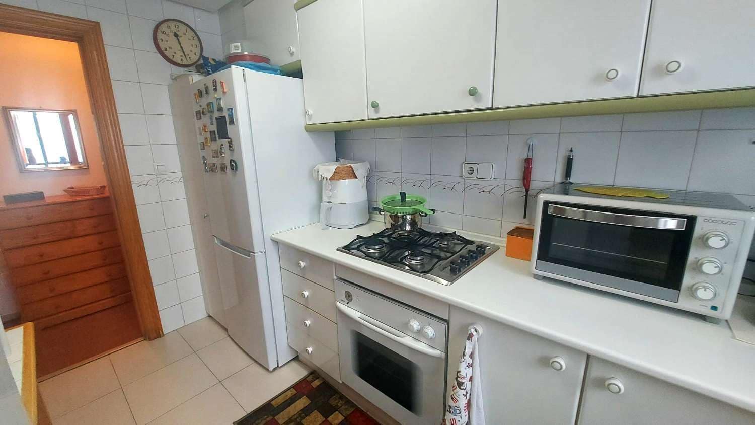 3 bedroom Apartment for sale in Calpe / Calp with garage - € 245,000 (Ref: 9353224)