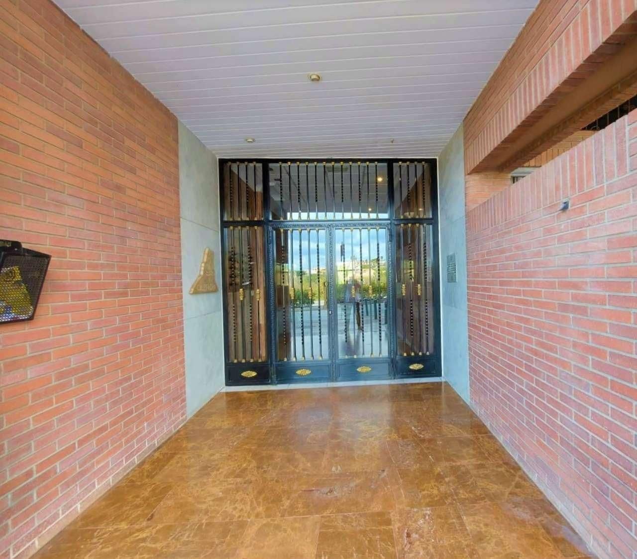 3 bedroom Apartment for sale in Calpe / Calp with garage - € 245,000 (Ref: 9353224)