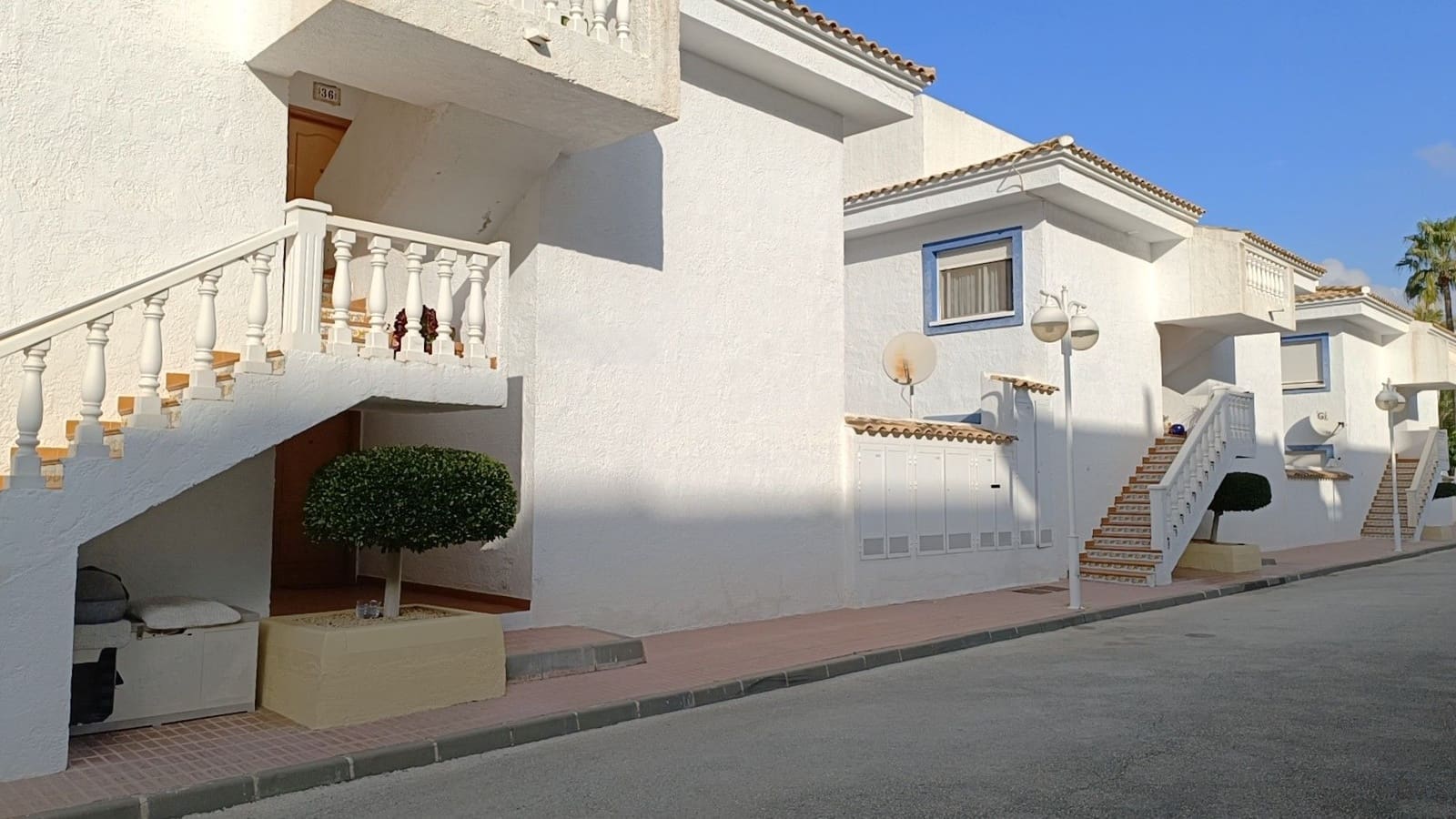 2 soverom Leilighet til salgs i Calpe / Calp med svømmebasseng garasje - € 295 000 (Ref: 9451702)