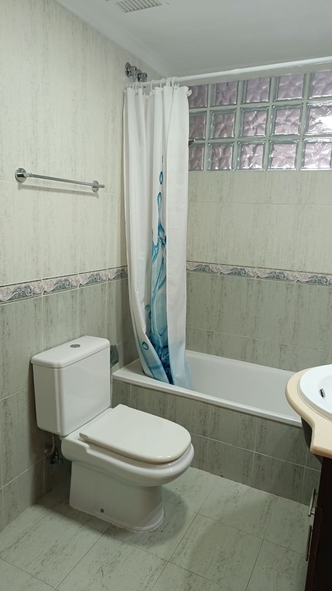 2 makuuhuone Huoneisto myytävänä paikassa Calpe / Calp mukana uima-altaan 
autotalli - 280 000 € (Ref: 9488203)