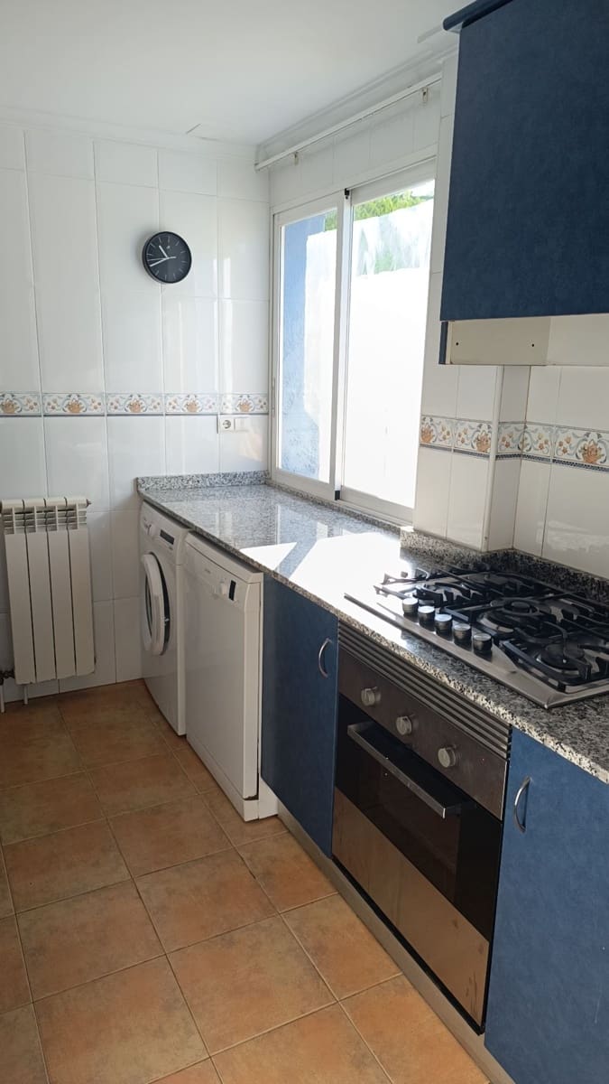 2 makuuhuone Huoneisto myytävänä paikassa Calpe / Calp mukana uima-altaan 
autotalli - 280 000 € (Ref: 9488203)