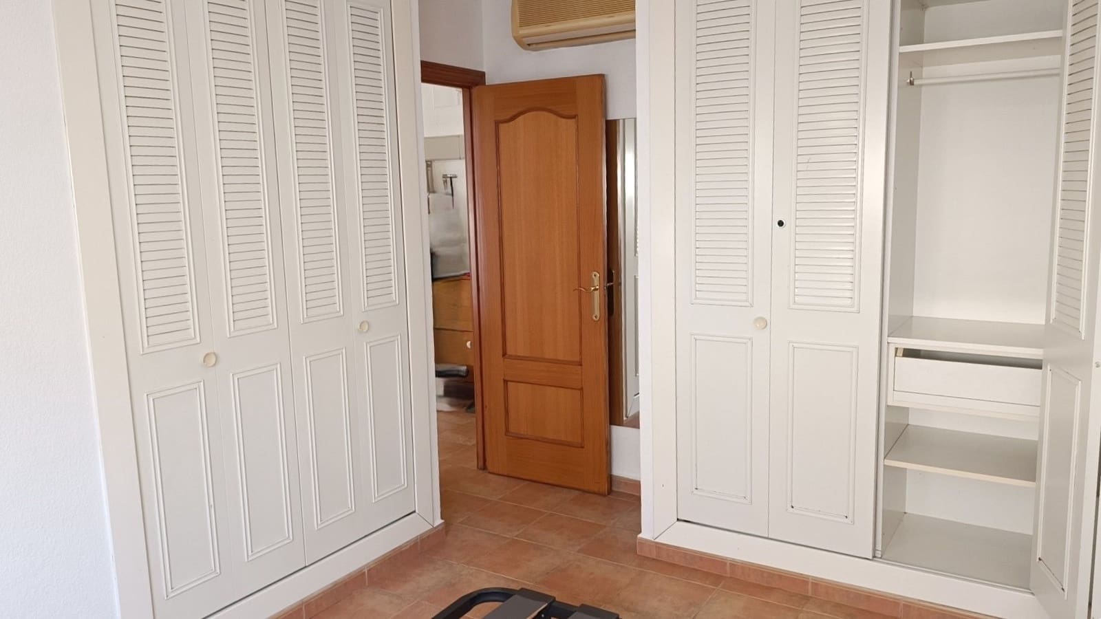 2 makuuhuone Huoneisto myytävänä paikassa Calpe / Calp mukana uima-altaan 
autotalli - 280 000 € (Ref: 9488203)