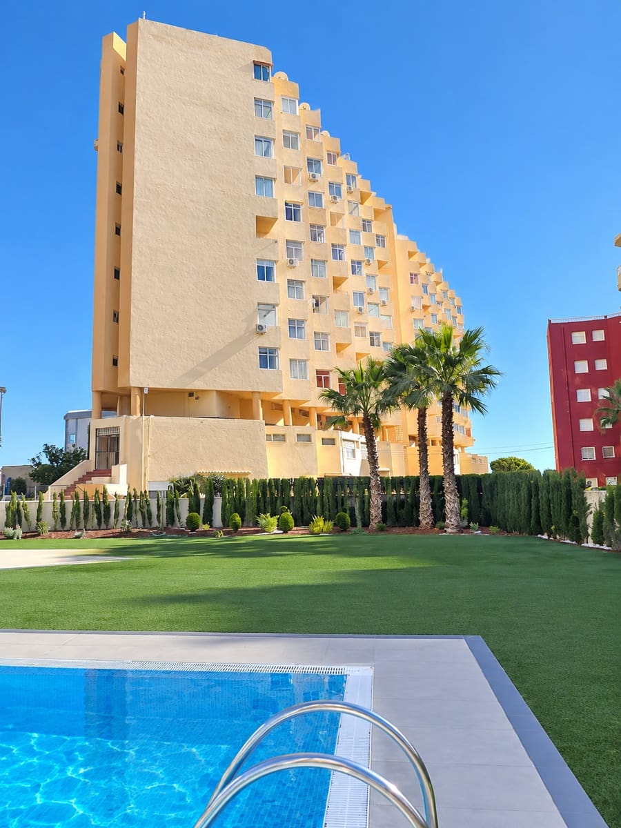 Monolocale in vendita in Calpe / Calp con piscina - 187.000 € (Rif: 9491117)