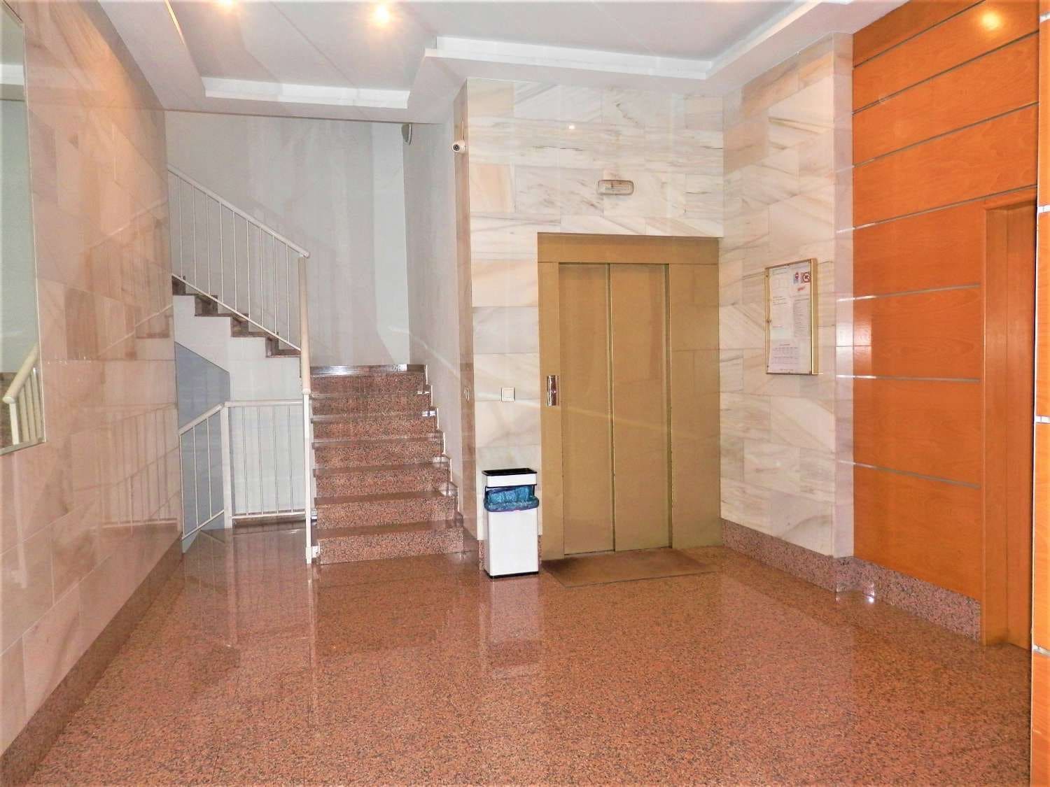 3 chambre Appartement à vendre à Calpe / Calp avec piscine - 249 000 € (Ref: 9503923)