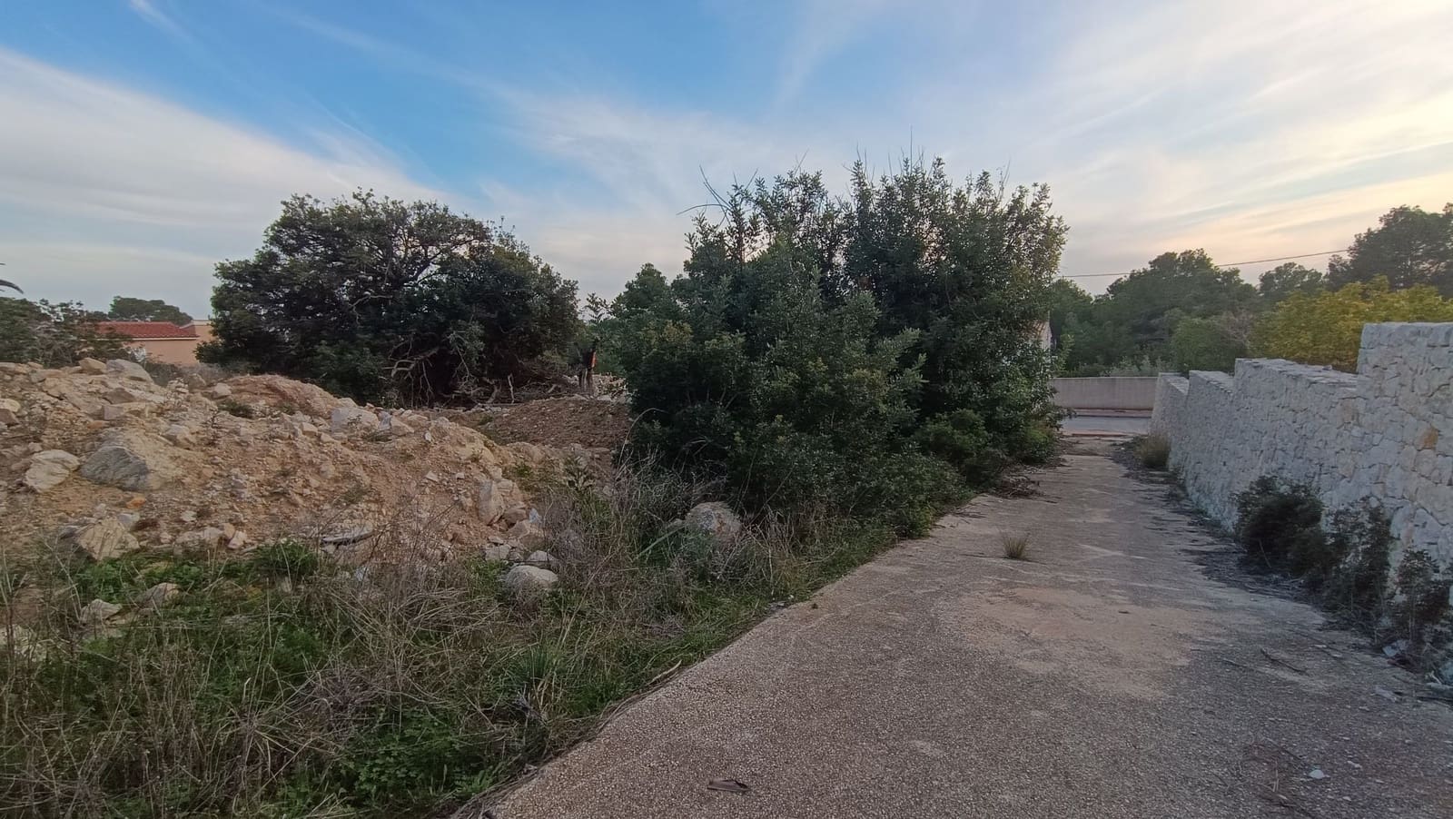 Grunde uden byggetilladelser til salg i Benissa - € 510.000 (Ref: 9524004)