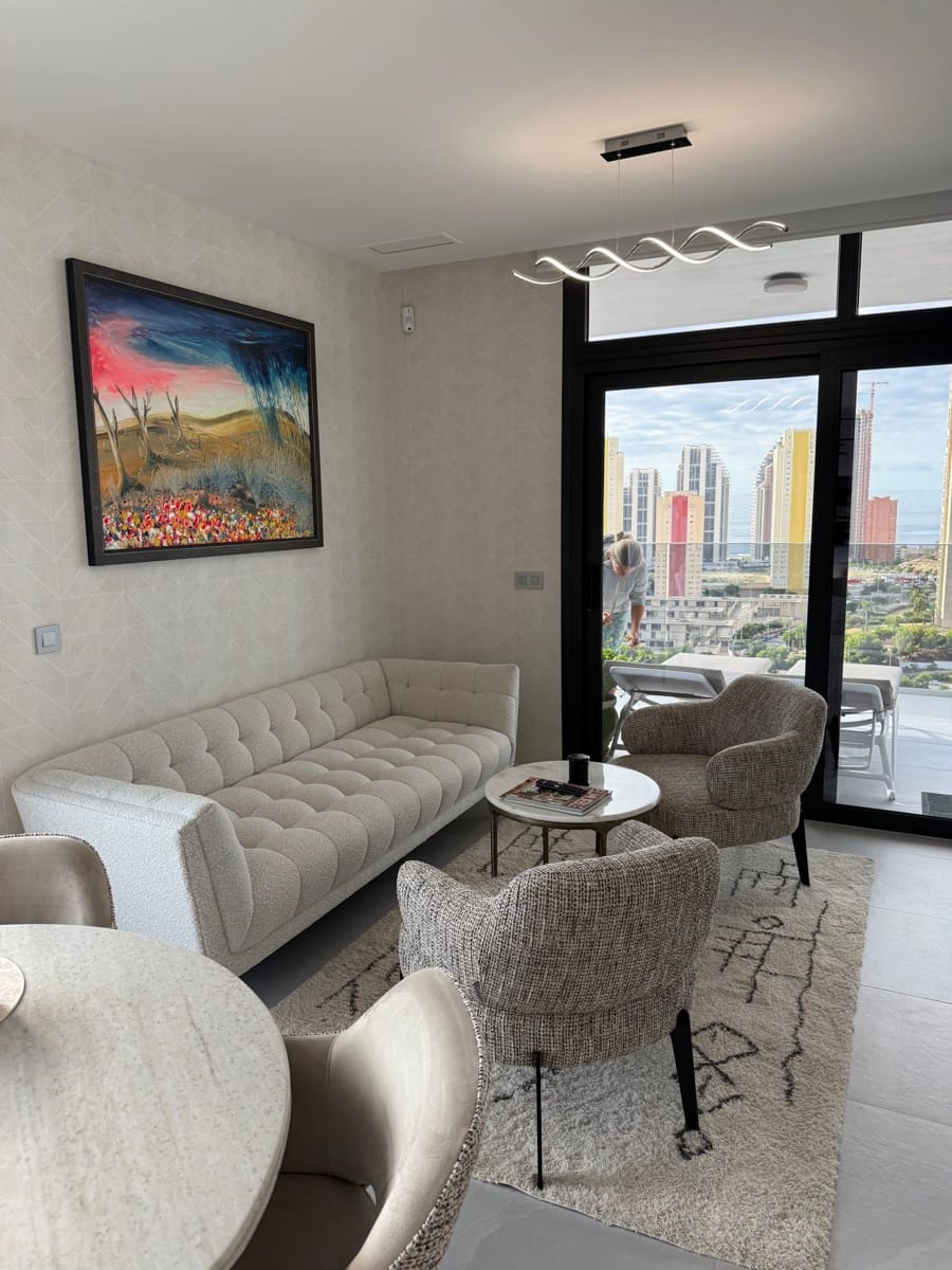 Apartamento de 3 habitaciones en Benidorm en venta con piscina garaje - 625.000 € (Ref: 9533272)
