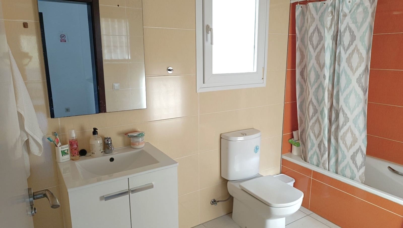 3 soveværelse Semi-Rækkehus til salg i Calpe / Calp med swimmingpool garage - € 375.000 (Ref: 9540845)