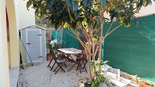 3 soveværelse Semi-Rækkehus til salg i Calpe / Calp med swimmingpool garage - € 375.000 (Ref: 9540845)