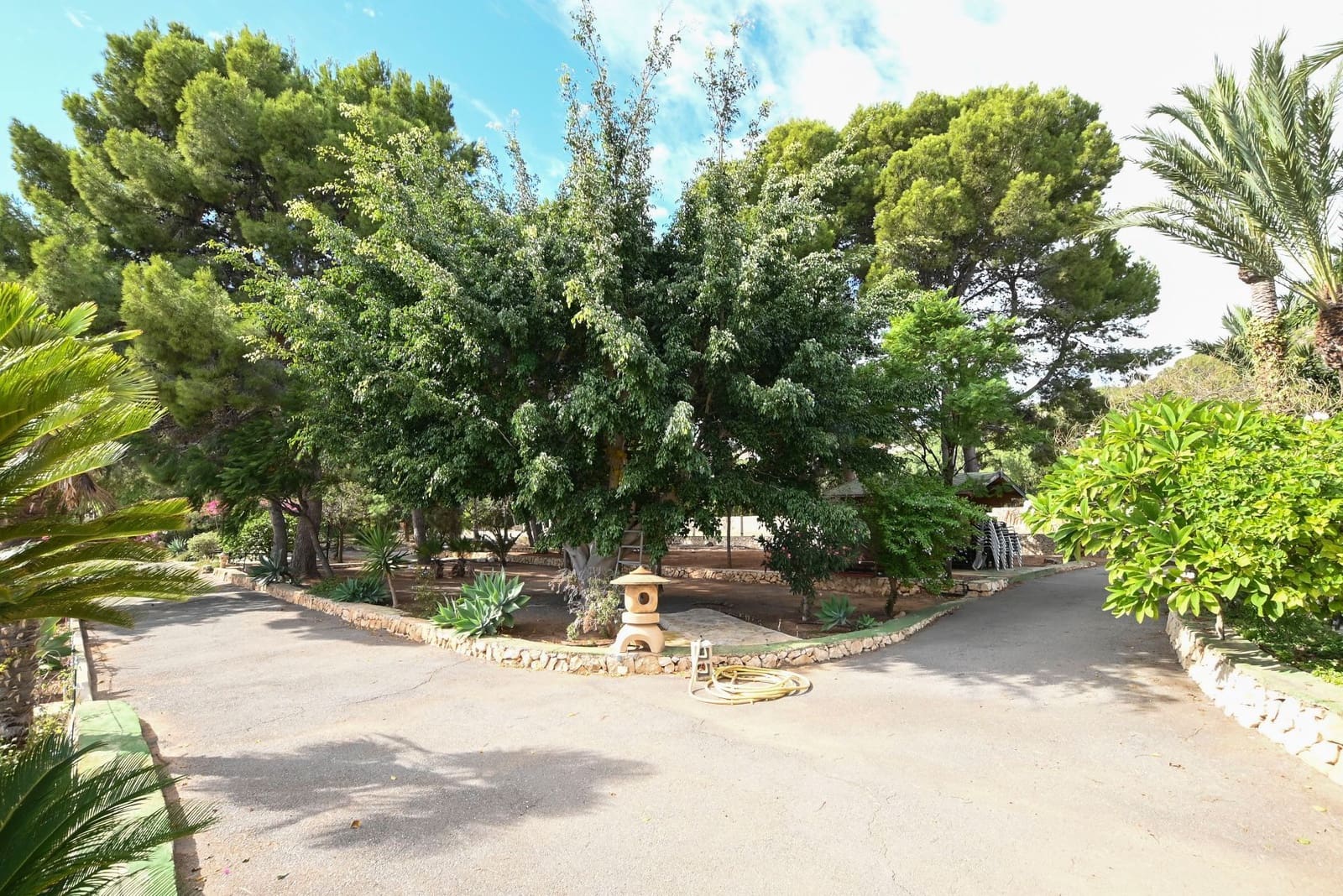 4 soveværelse Villa til salg i Calpe / Calp med swimmingpool garage - € 2.500.000 (Ref: 9564821)