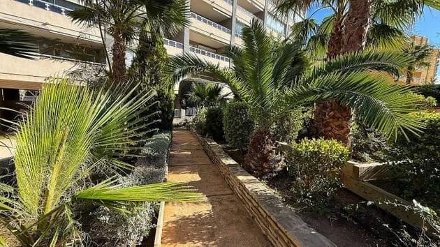 1 quarto Apartamento para venda em Calpe / Calp com garagem - 330 000 € (Ref: 9670086)