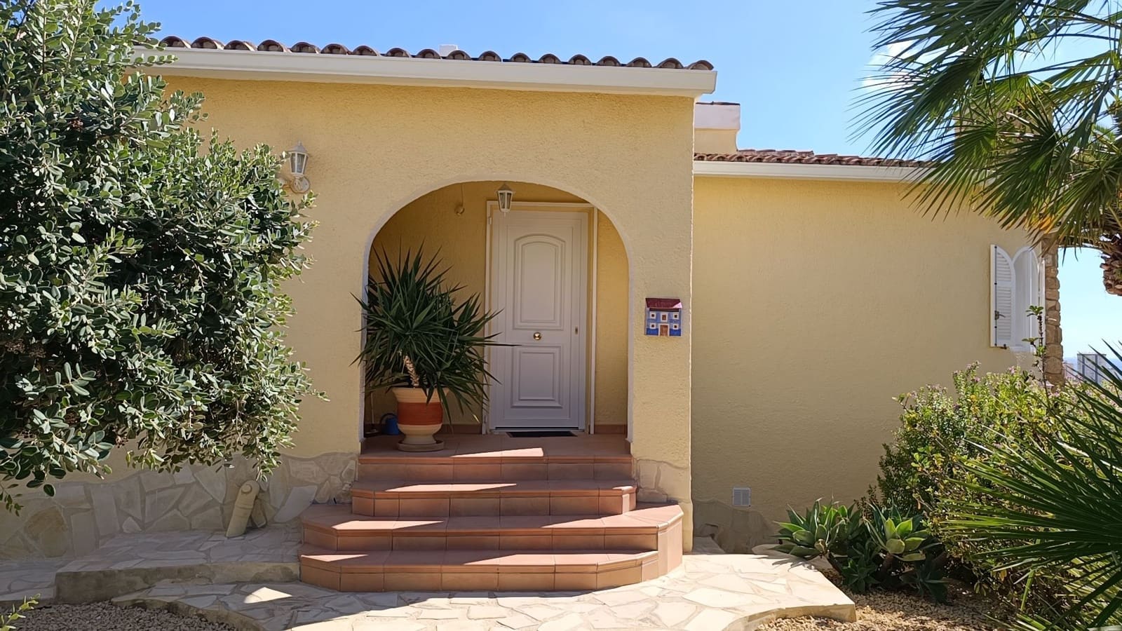 4 Zimmer Villa zu verkaufen in Calpe / Calp mit Pool Garage - 695.000 € (Ref: 9690094)