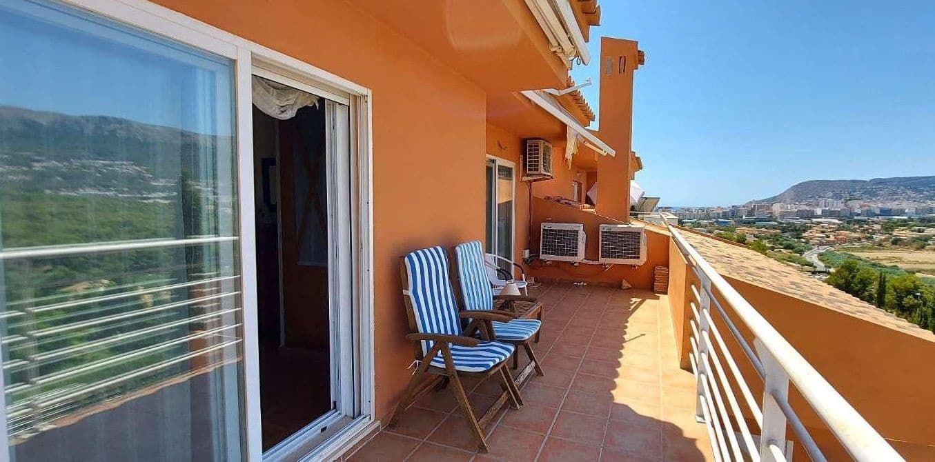 4 bedroom Villa for sale in Calpe / Calp with pool garage - € 625,000 (Ref: 9741531)