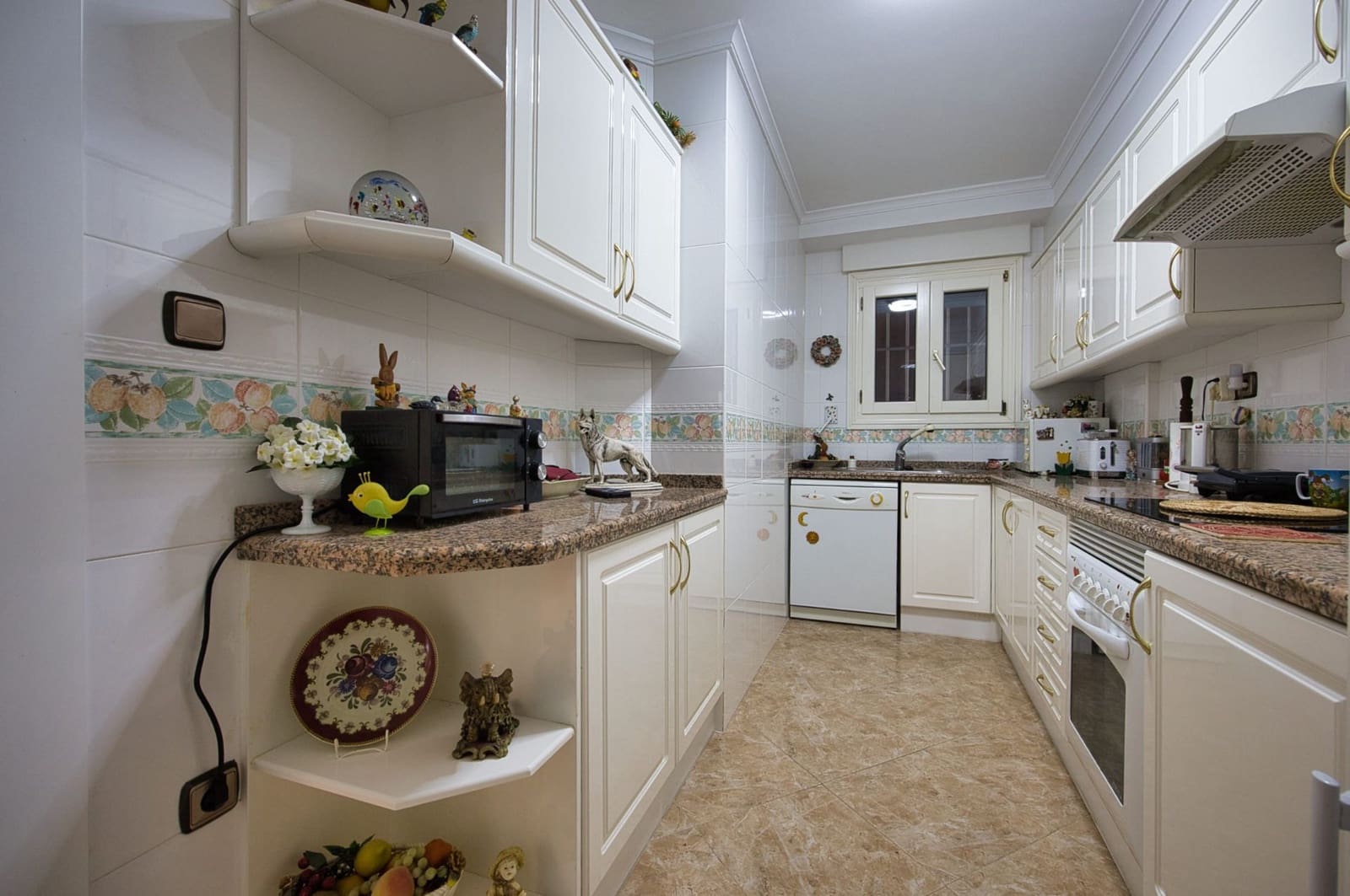 2 soverom Leilighet til salgs i Calpe / Calp med svømmebasseng garasje - € 499 000 (Ref: 9755362)