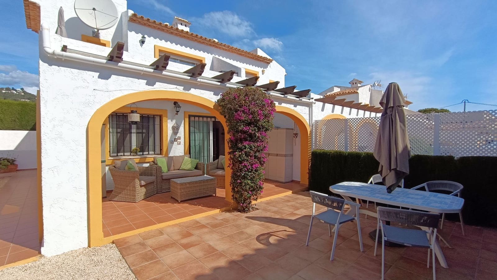 3 bedroom Bungalow for sale in Calpe / Calp with pool garage - € 360,000 (Ref: 9842631)