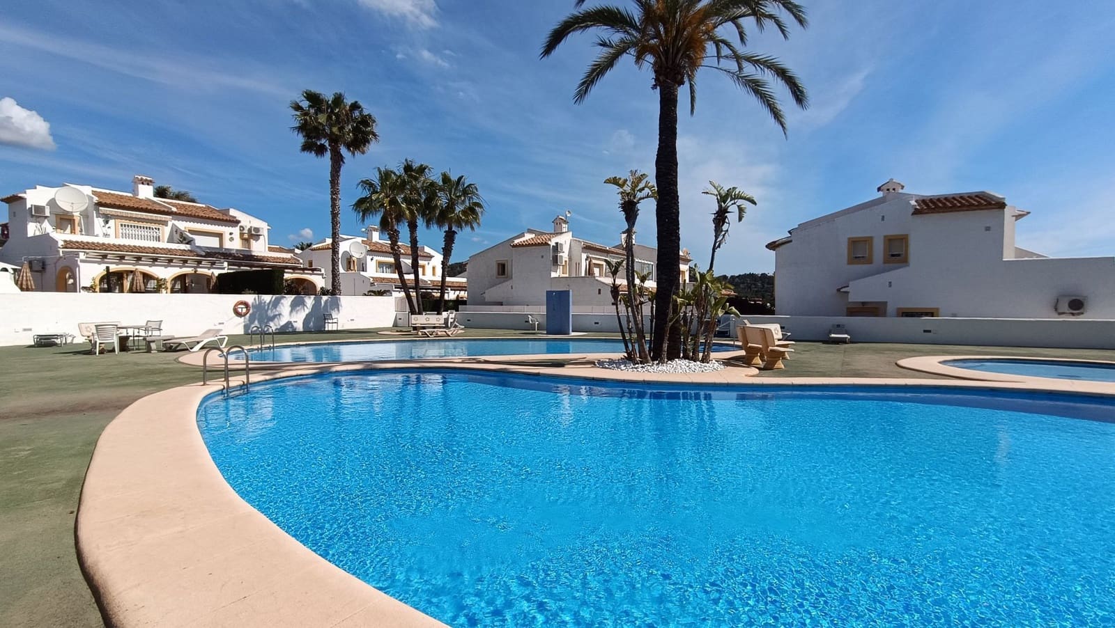 3 bedroom Bungalow for sale in Calpe / Calp with pool garage - € 360,000 (Ref: 9842631)
