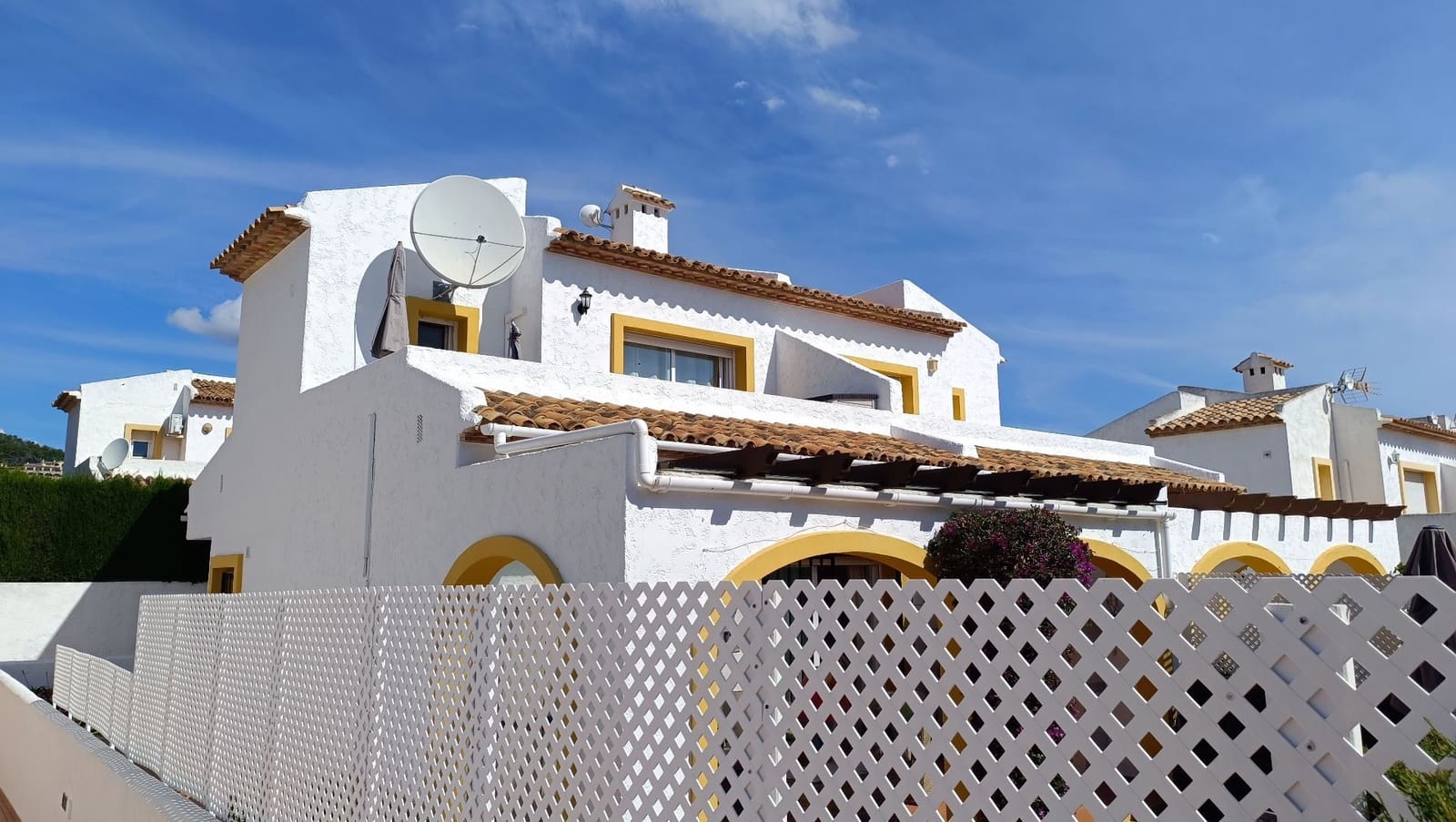 3 bedroom Bungalow for sale in Calpe / Calp with pool garage - € 360,000 (Ref: 9842631)