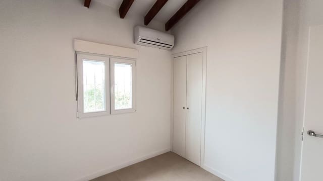 2 slaapkamer Villa te koop in Calpe / Calp met garage - € 349.000 (Ref: 9907135)
