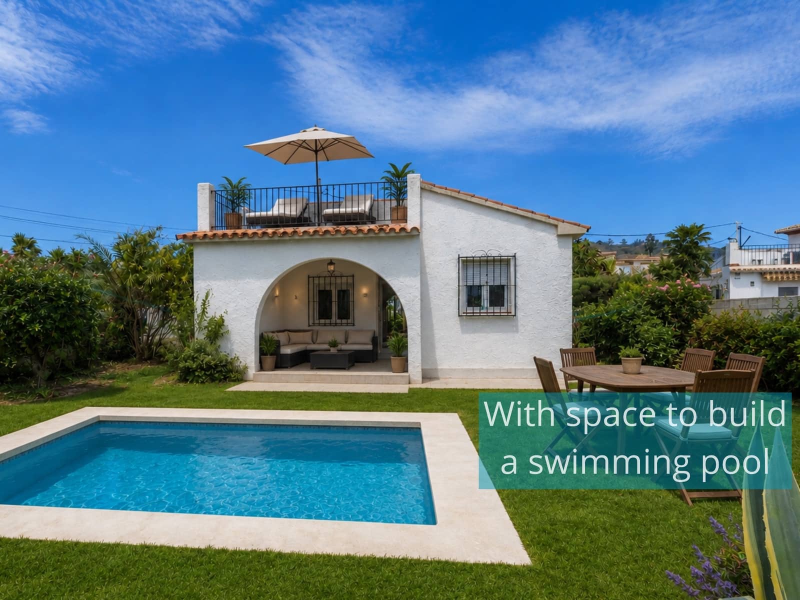 2 sovrum Villa till salu i Calpe / Calp med garage - 349 000 € (Ref: 9907135)