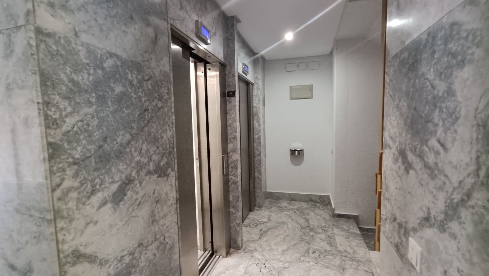 1 quarto Apartamento para venda em Calpe / Calp com piscina - 298 000 € (Ref: 9953793)