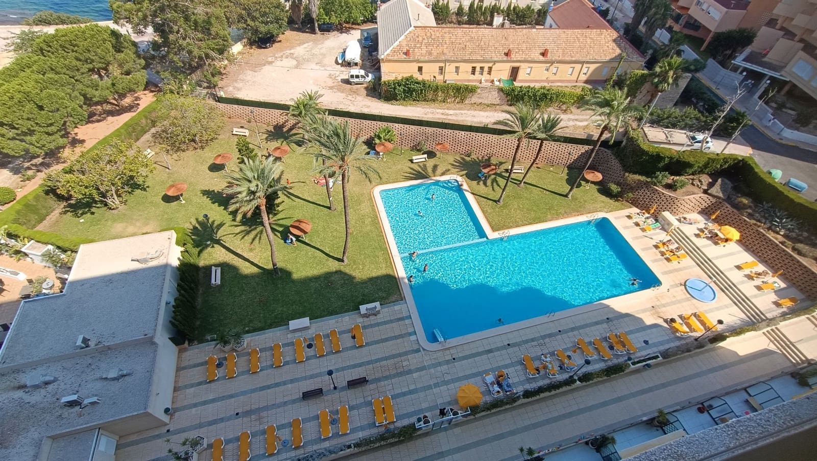 1 quarto Apartamento para venda em Calpe / Calp com piscina - 298 000 € (Ref: 9953793)