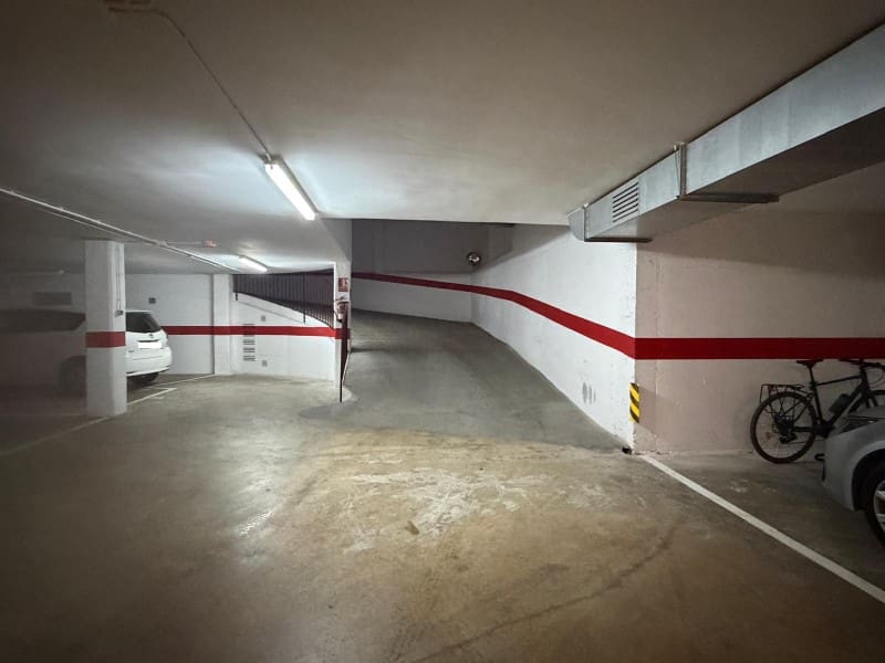 Garasje til salgs i Lloret de Mar - € 35 000 (Ref: 10154913)