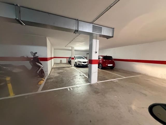 Garasje til salgs i Centre, Lloret de Mar - € 35 000 (Ref: 10154913)