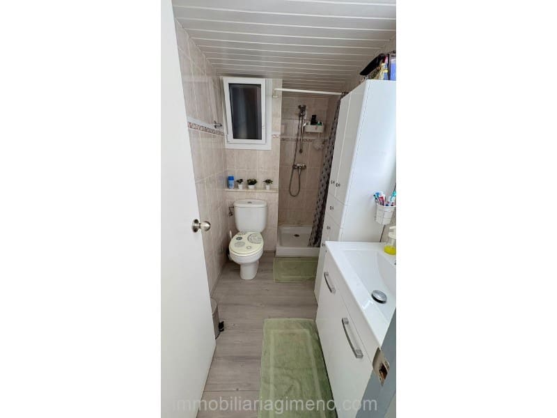 1 slaapkamer Appartement te koop in Lloret de Mar met zwembad garage - € 135.000 (Ref: 10166343)