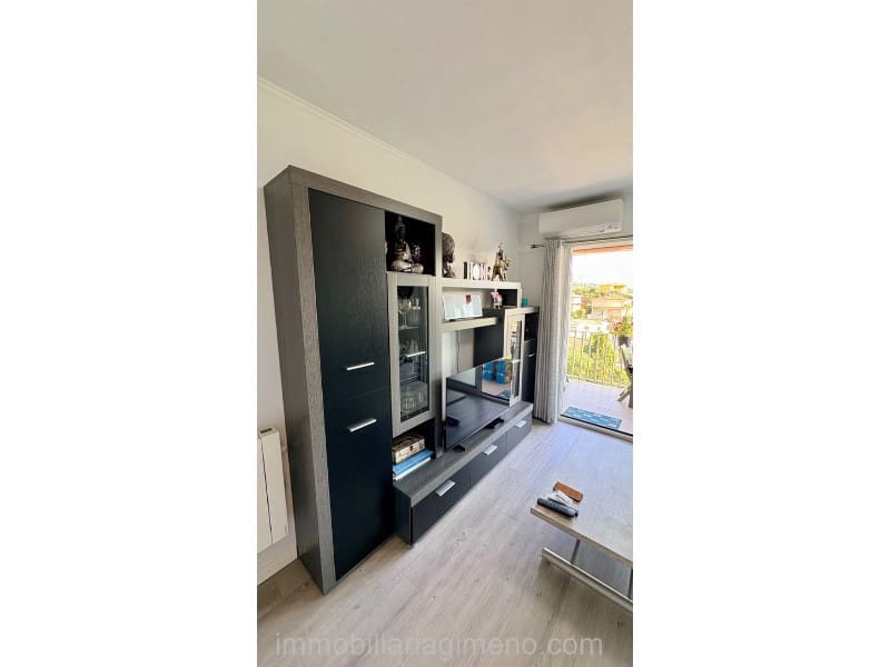 1 slaapkamer Appartement te koop in Lloret de Mar met zwembad garage - € 135.000 (Ref: 10166343)