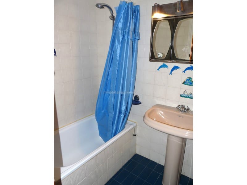 8 sovrum Villa till salu i Lloret de Mar - 310 000 € (Ref: 7694927)