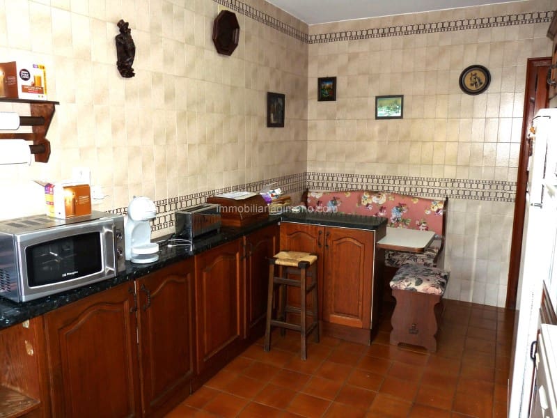 8 sovrum Villa till salu i Lloret de Mar - 310 000 € (Ref: 7694927)